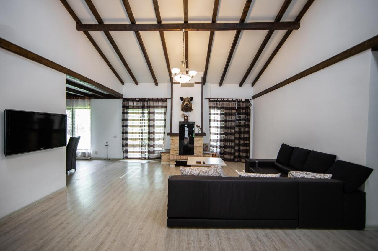 Casa Arcadia 1 Piscina,Jacuzzi, Sauna บูเซา ภายนอก รูปภาพ