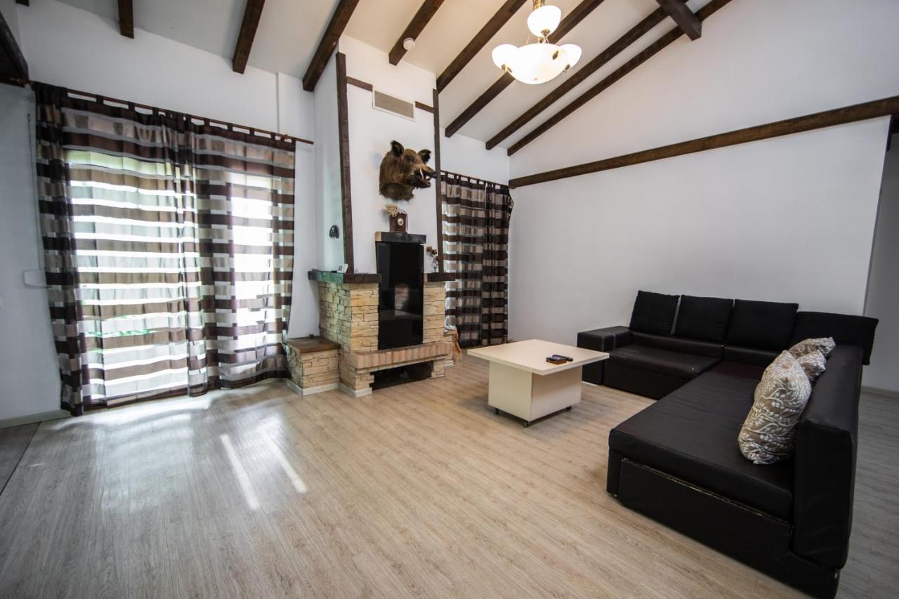 Casa Arcadia 1 Piscina,Jacuzzi, Sauna บูเซา ภายนอก รูปภาพ