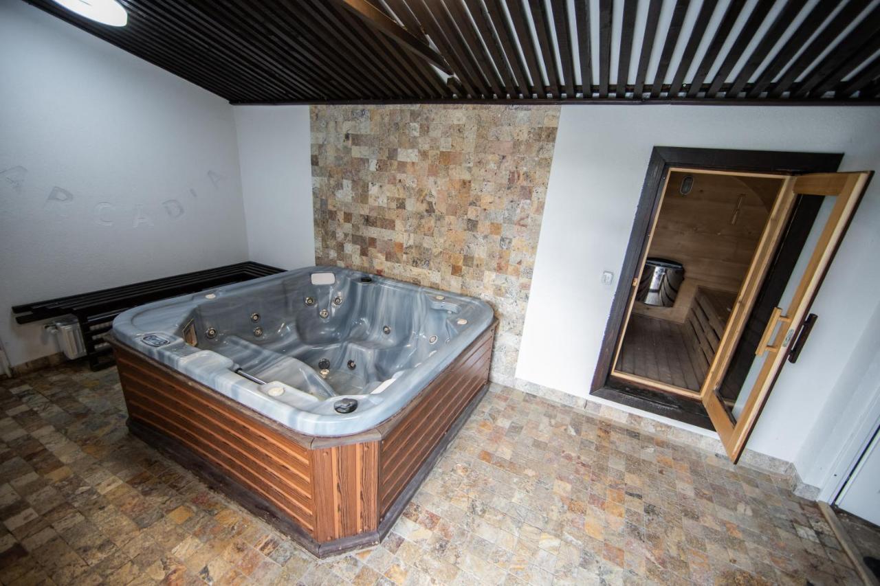 Casa Arcadia 1 Piscina,Jacuzzi, Sauna บูเซา ภายนอก รูปภาพ